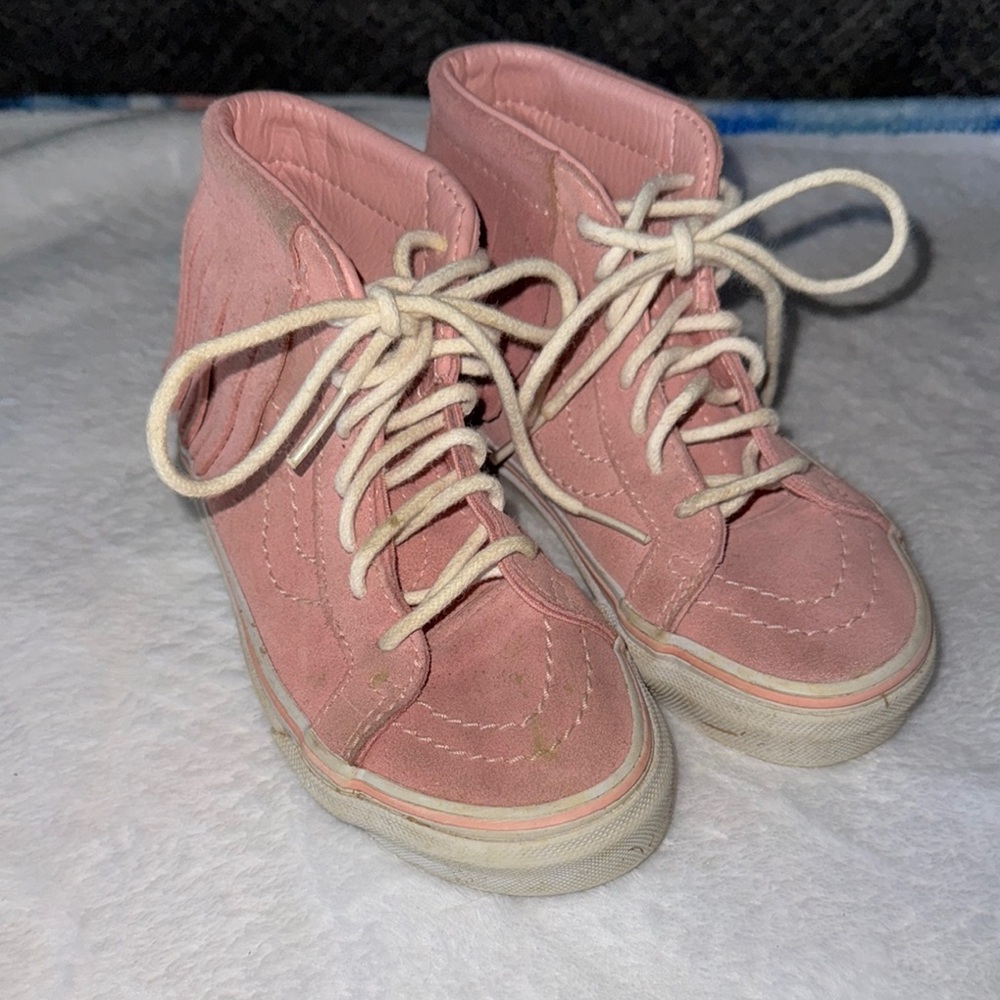 VANS … Kids Pink High-Top Sneakers